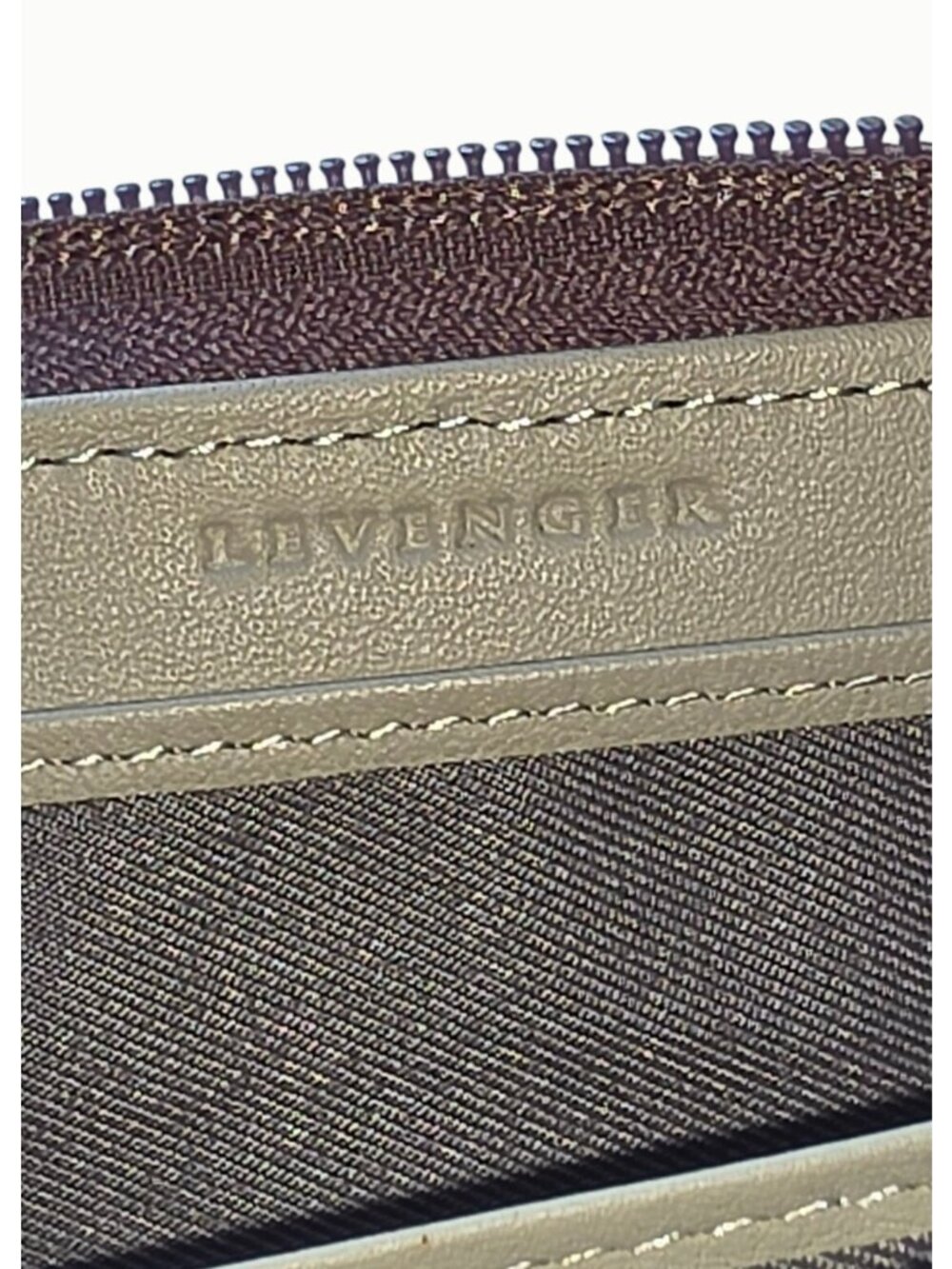 Levenger Tuscany Accordion Wallet Woven Leather Taupe Zip Around 8" - Picture 4 of 6